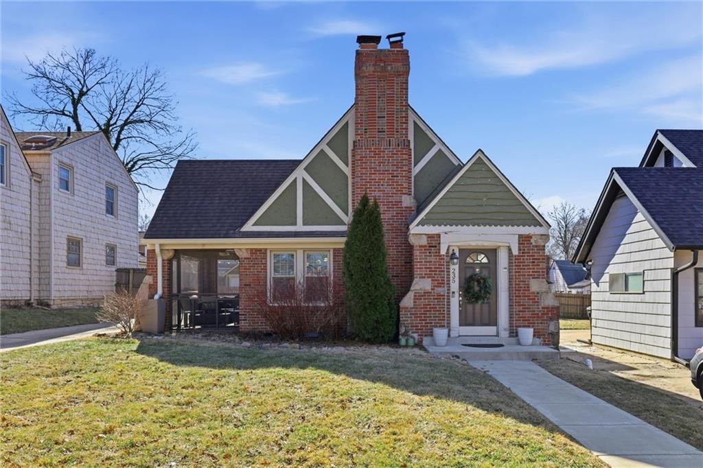235 E 74th Street, Kansas City, MO