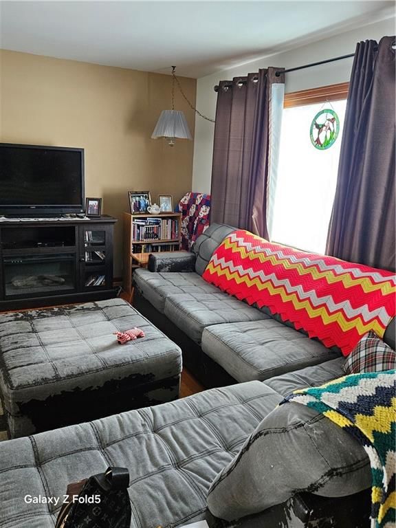 8315 E Gregory Boulevard — photo 3