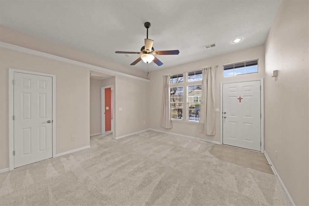 18670 W 158th Place — photo 3