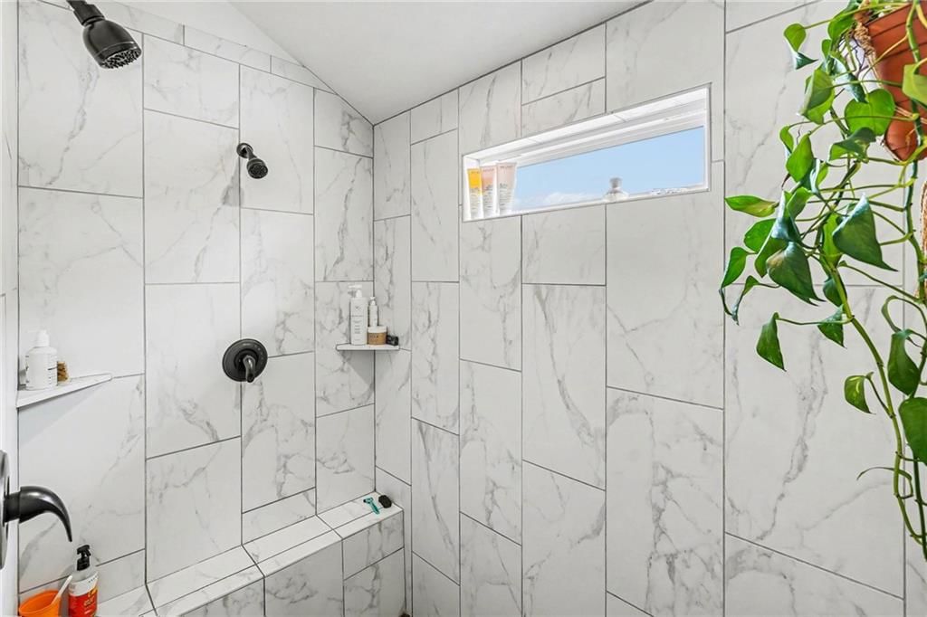 5730 Thousand Oaks Drive — photo 18