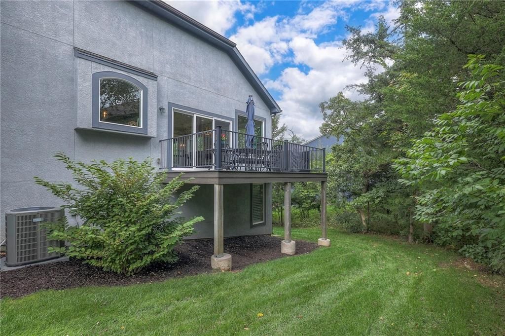 27492 W 100 Terrace — photo 41