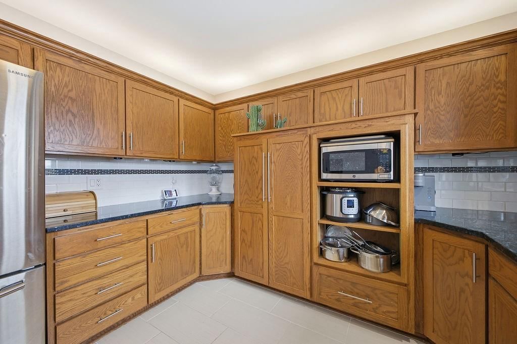 4410 Hunter Drive — photo 17