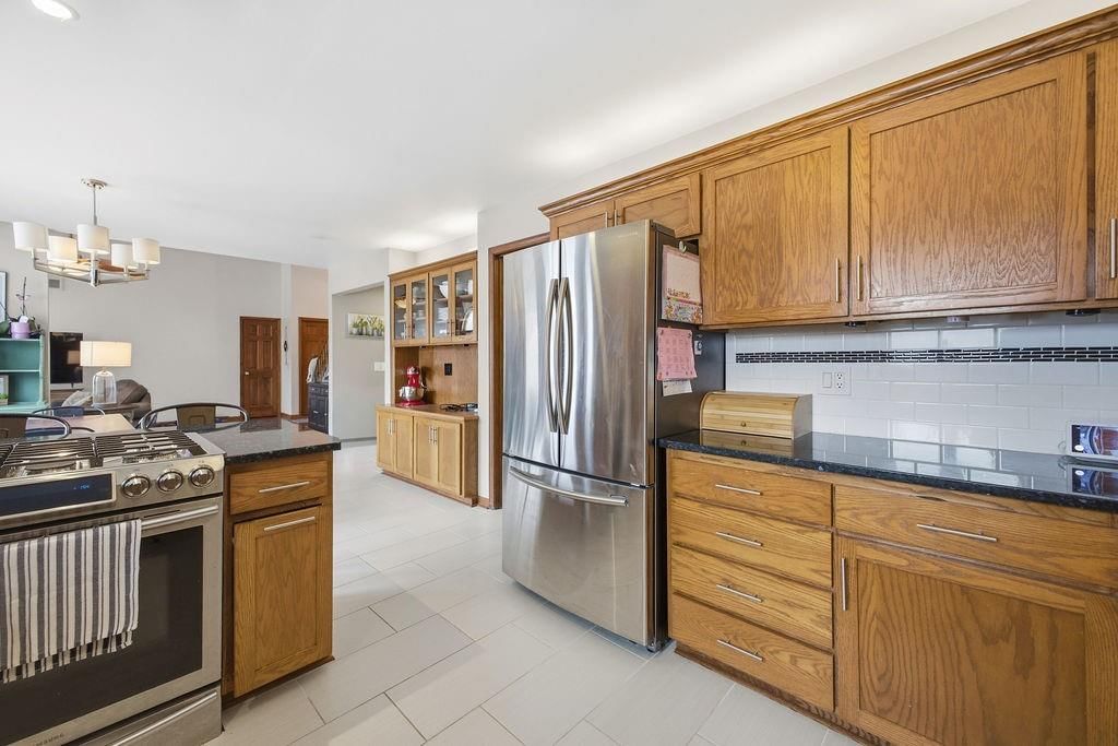 4410 Hunter Drive — photo 18