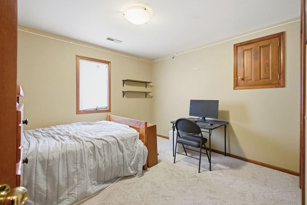 4410 Hunter Drive — photo 36