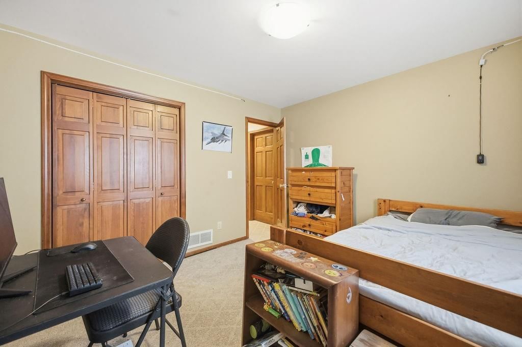 4410 Hunter Drive — photo 38