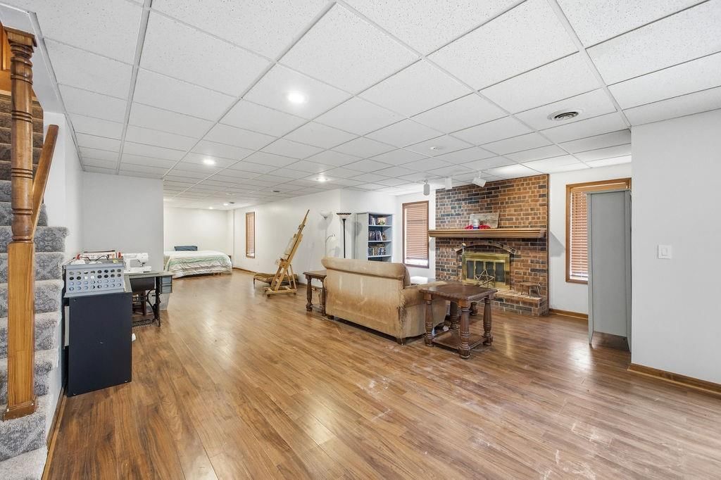 4410 Hunter Drive — photo 41