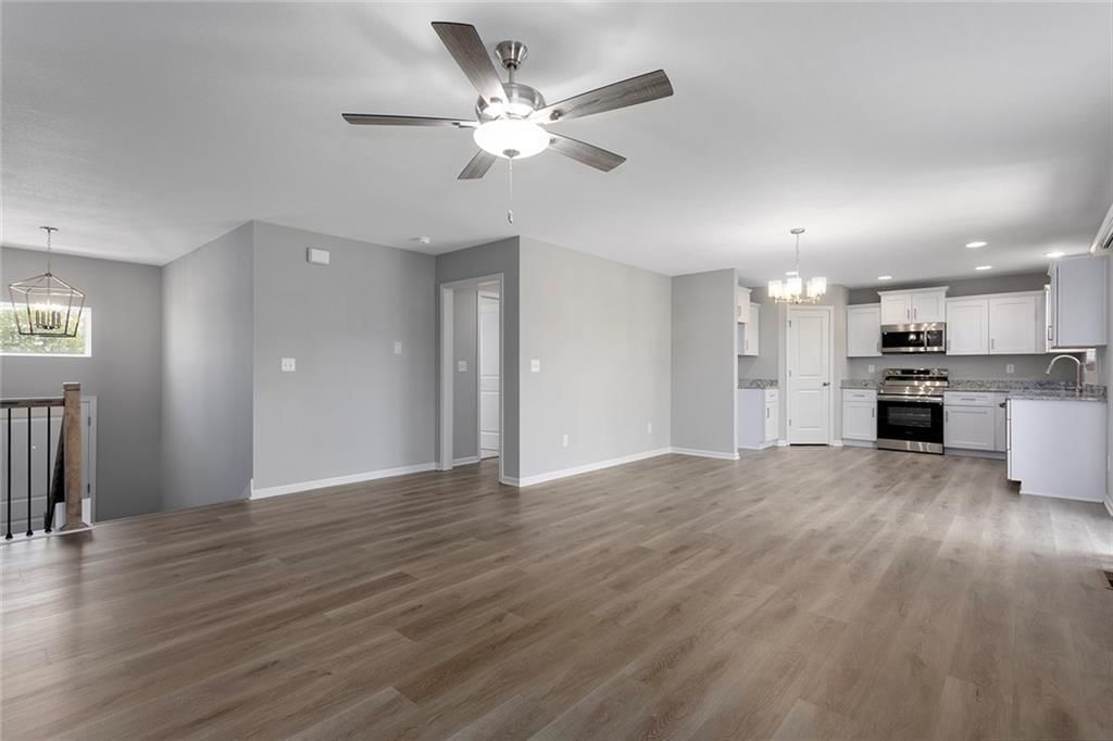 608 Wild Lupine Lane — photo 8