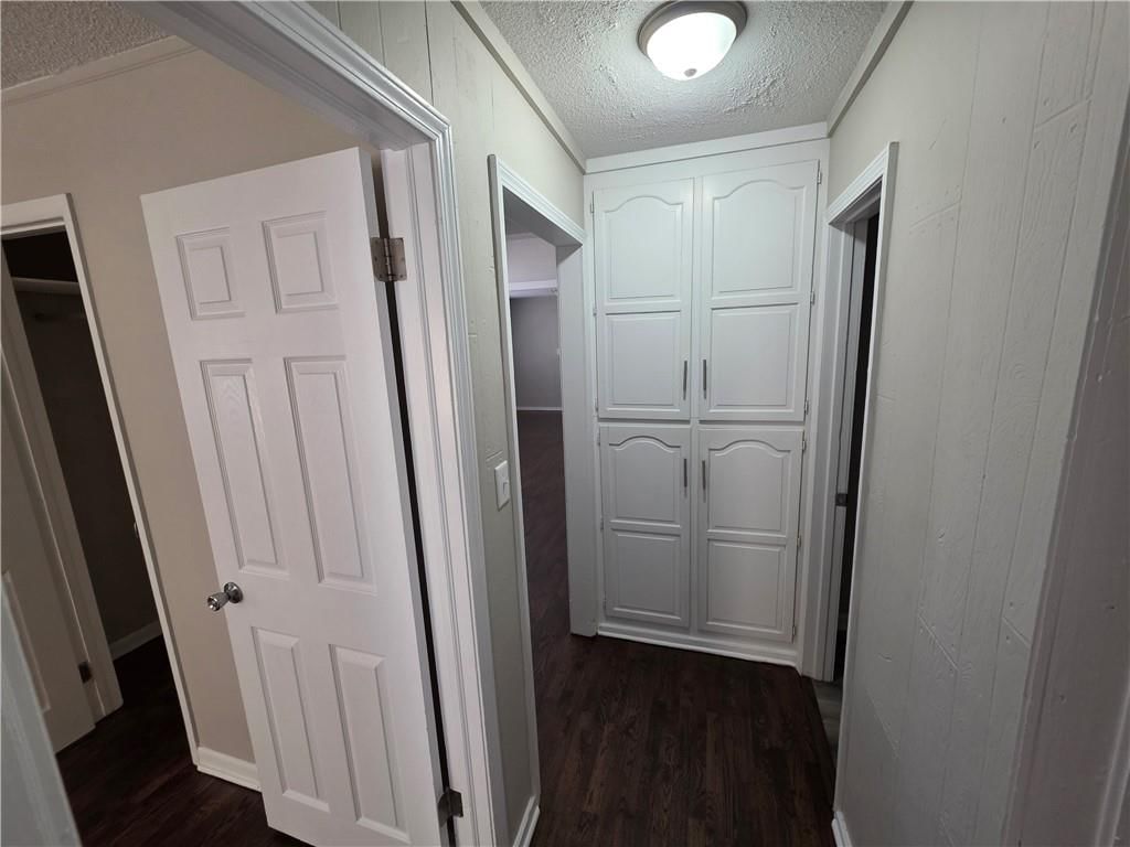 211 S Franklin Street — photo 10
