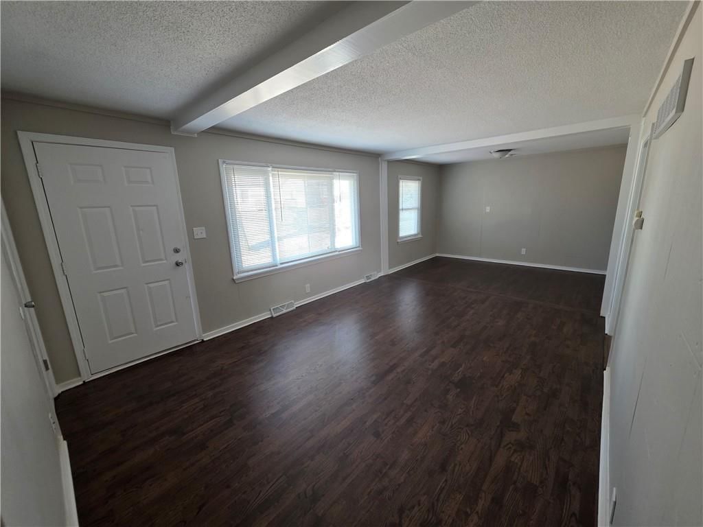 211 S Franklin Street — photo 11