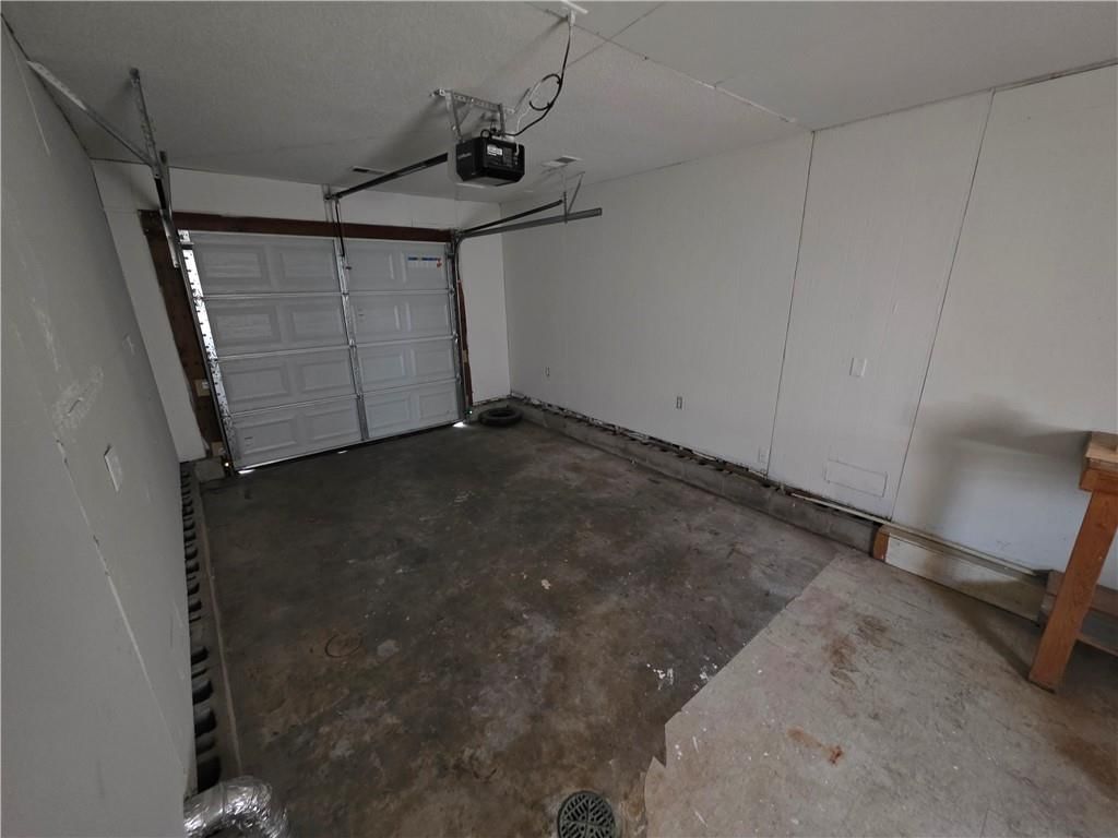 211 S Franklin Street — photo 12