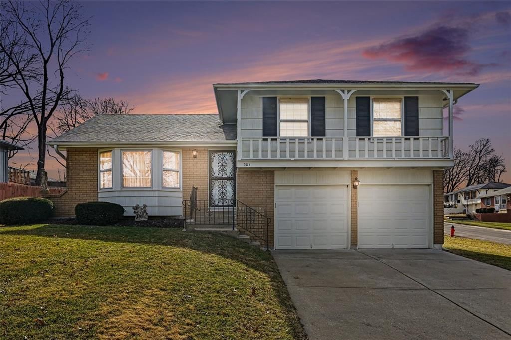 301 E 107th Terrace, Kansas City, MO