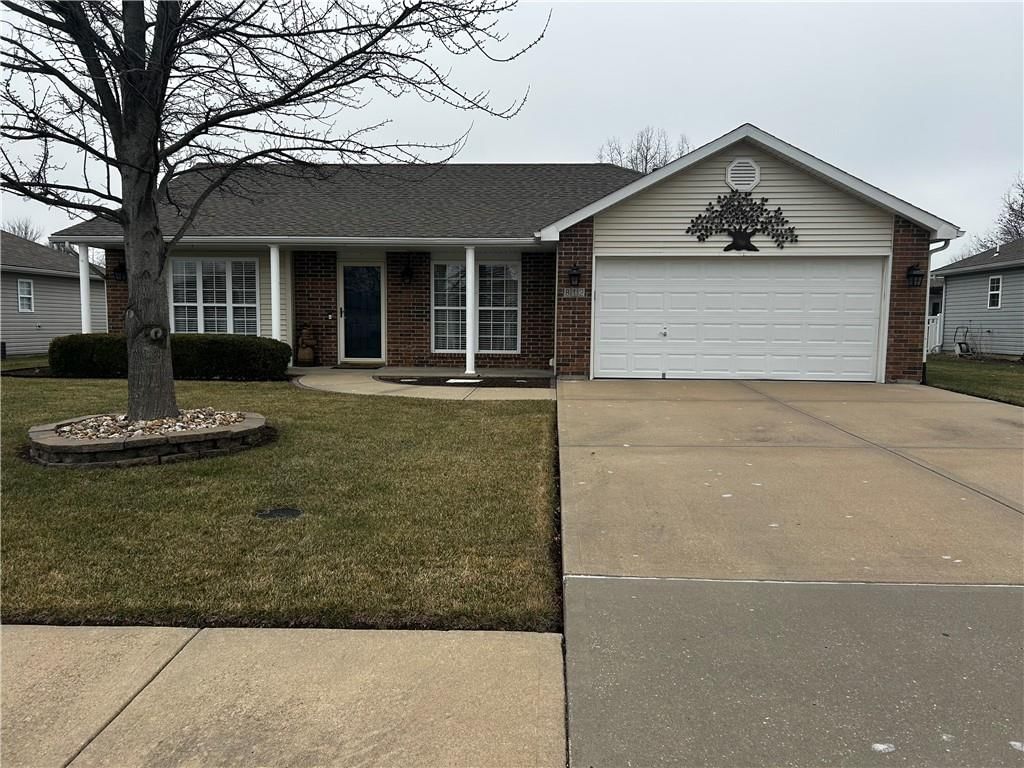 812 Cypress Court, Raymore, MO