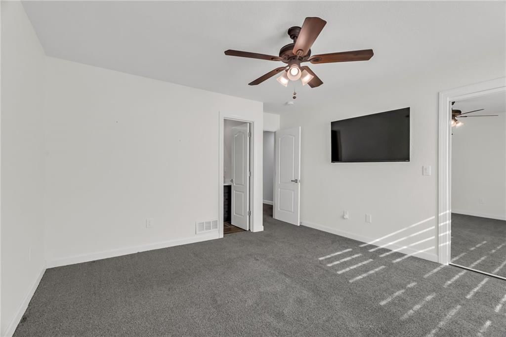 21084 Millridge Street — photo 15