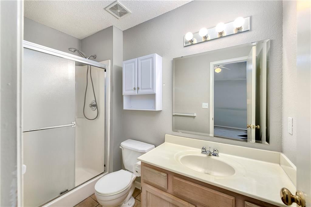 6033 NE Moonstone Drive — photo 22