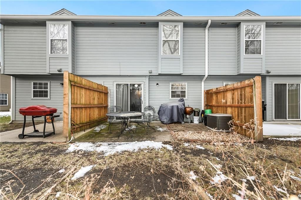 6033 NE Moonstone Drive — photo 27