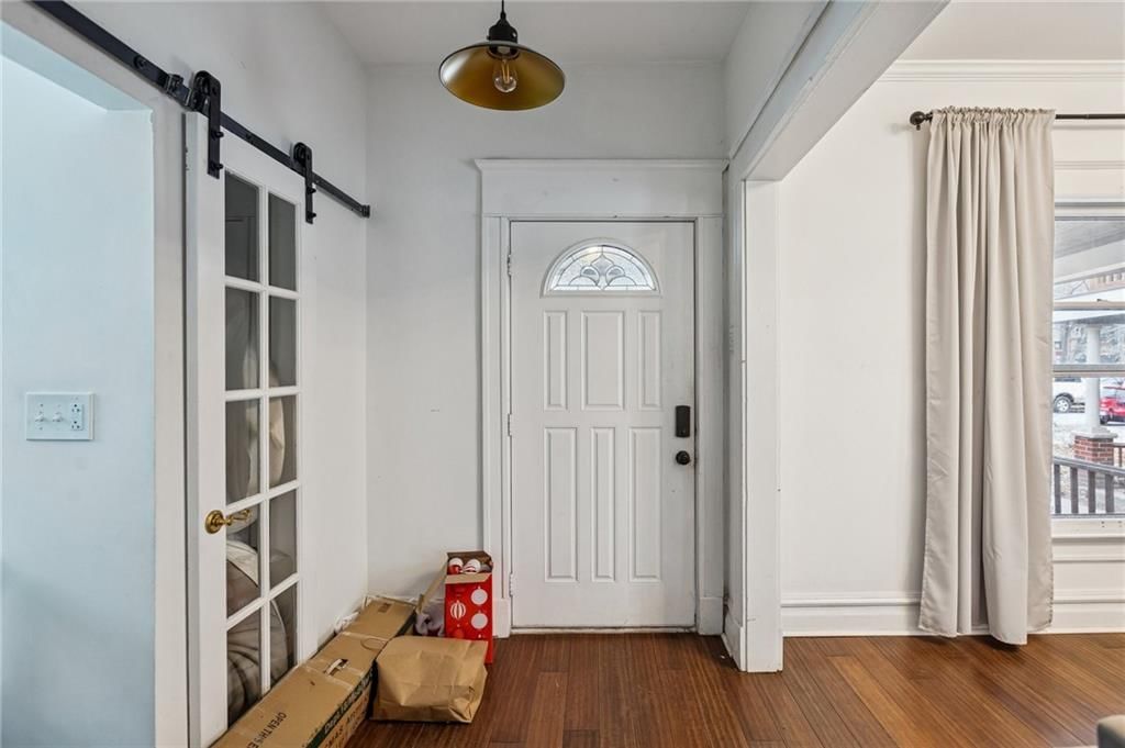 3314 Charlotte street Street — photo 3