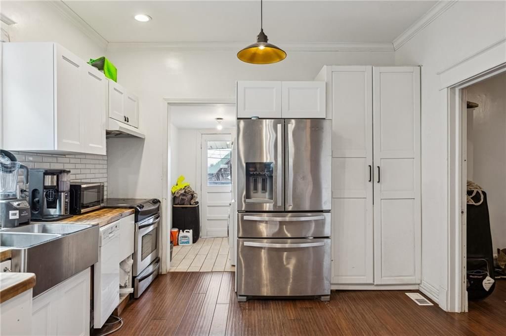 3314 Charlotte street Street — photo 11
