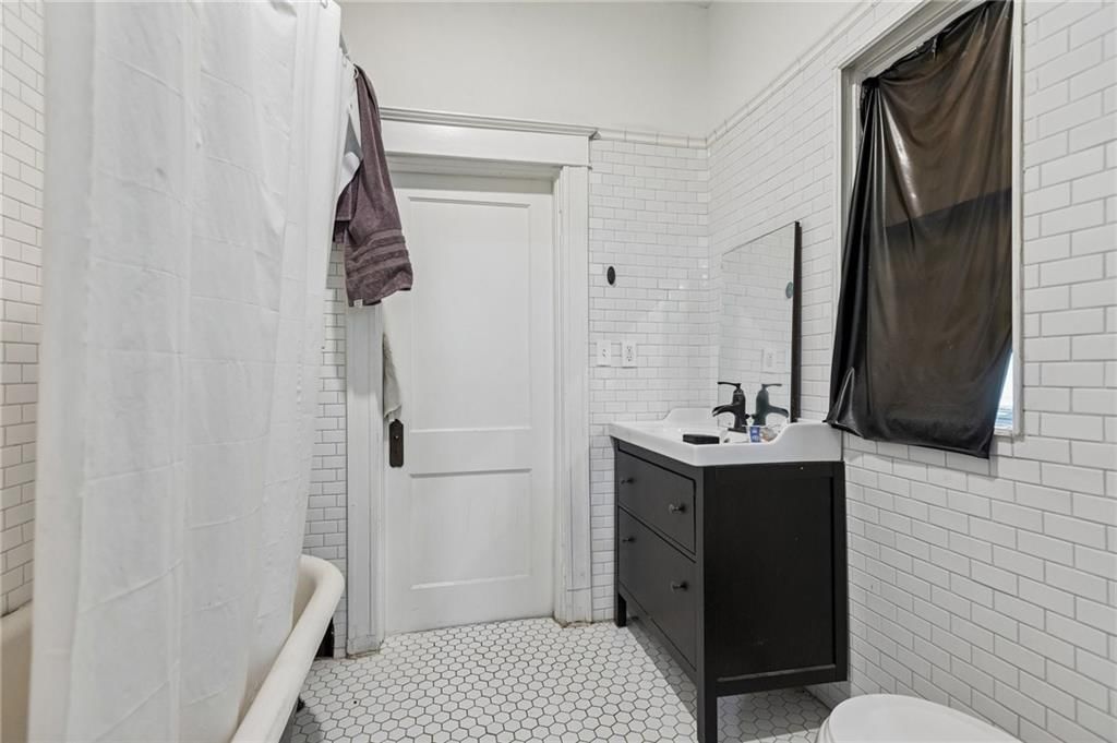 3314 Charlotte street Street — photo 20