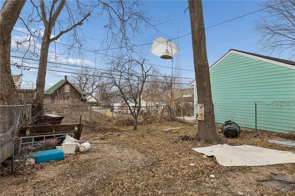 3314 Charlotte street Street — photo 27