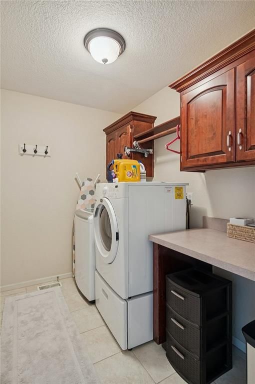 9619 NE 100th Street, Kansas City, MO