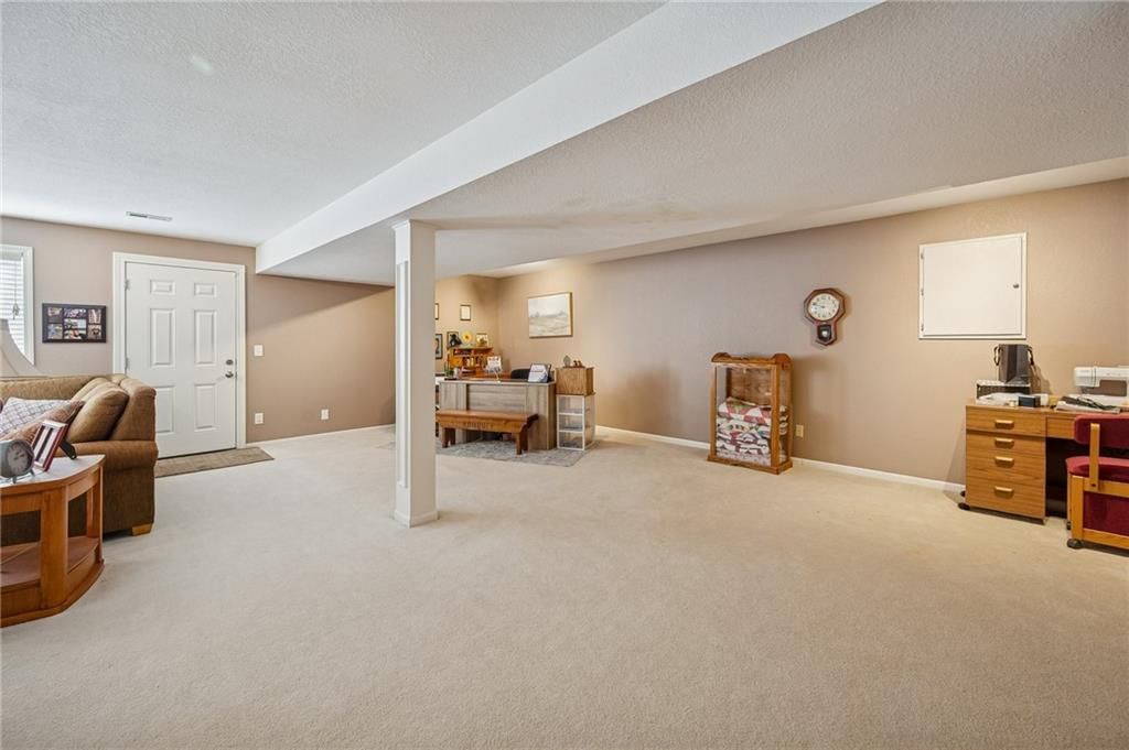 9619 NE 100th Street — photo 14