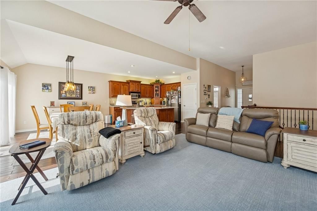 9619 NE 100th Street — photo 15