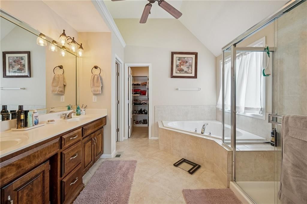 9619 NE 100th Street — photo 24