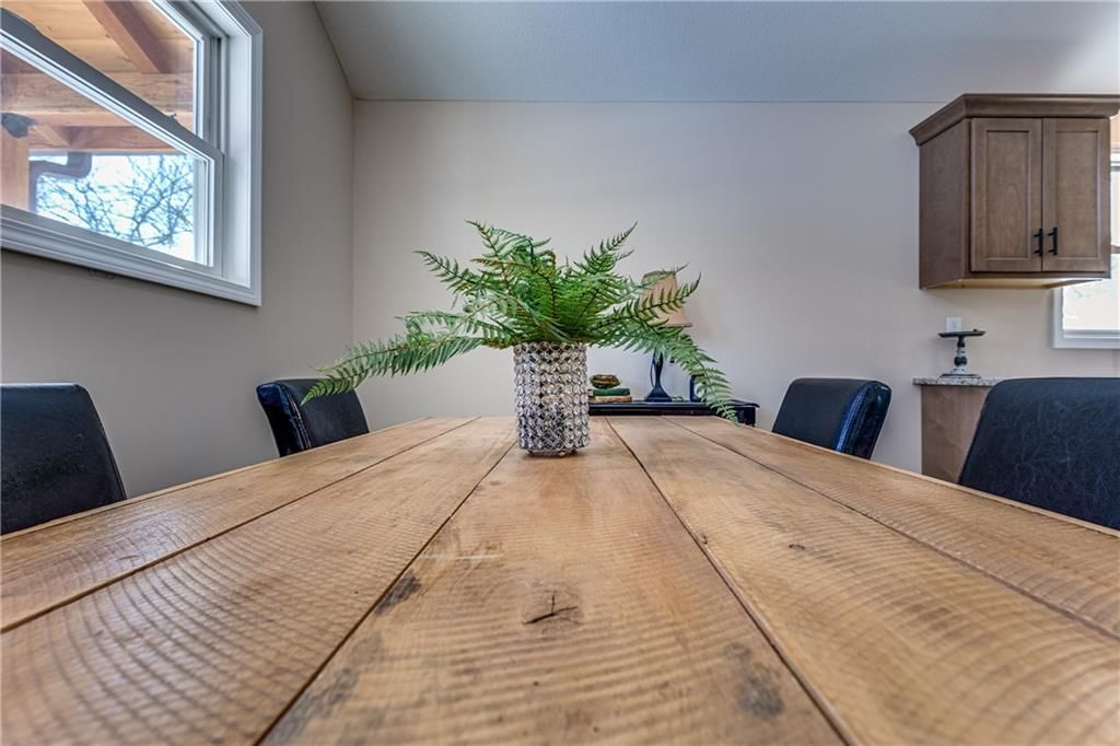 182 Kansas Drive — photo 7