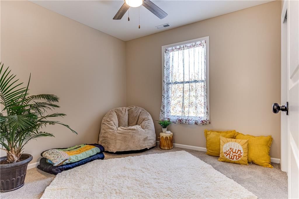 182 Kansas Drive — photo 15