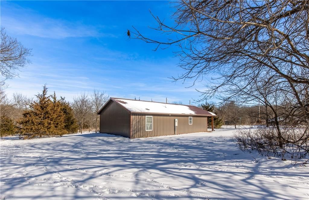 182 Kansas Drive — photo 31