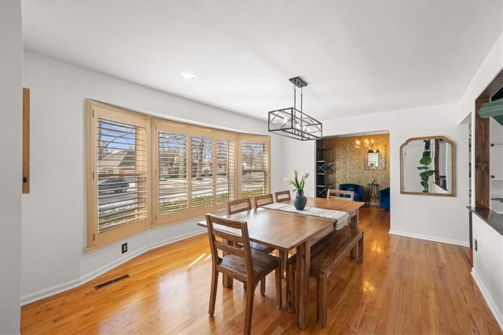 1404 SW Charleston Avenue — photo 5