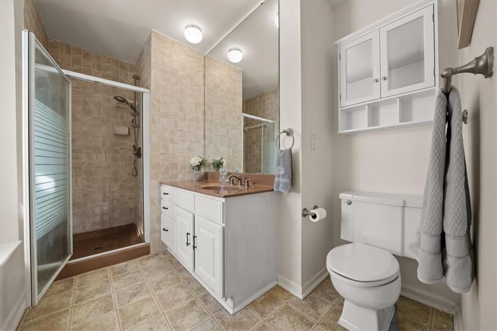 1404 SW Charleston Avenue — photo 19