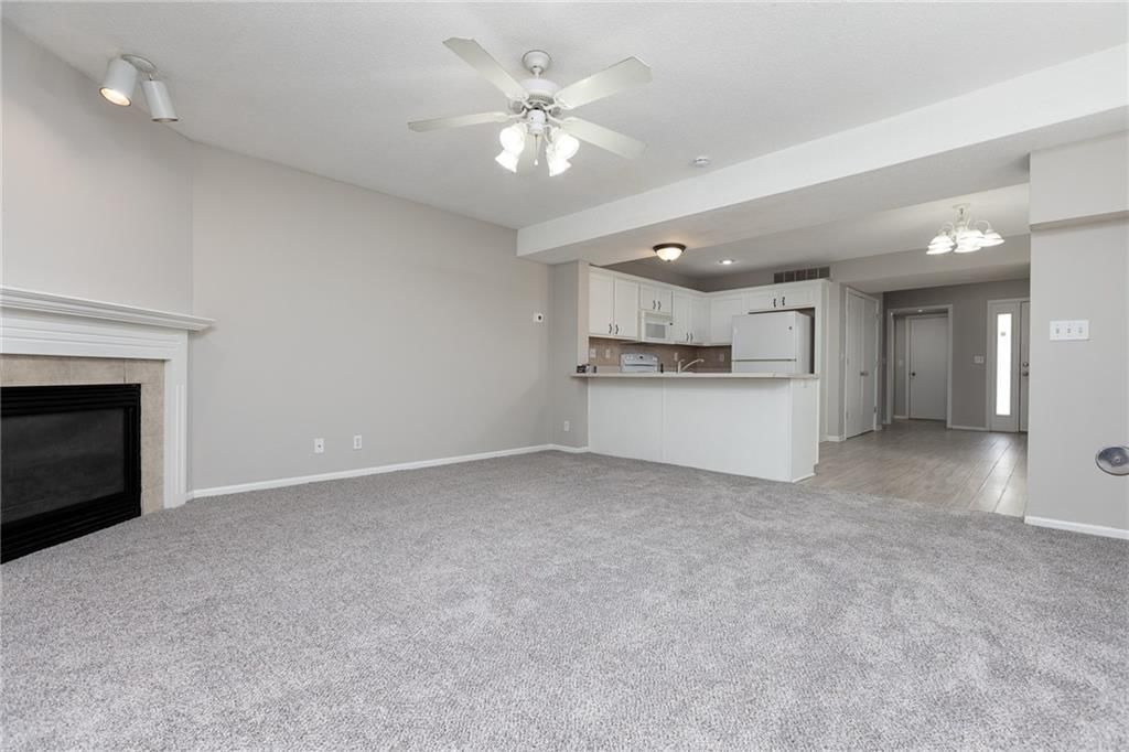 8042 N Elmwood Avenue — photo 11