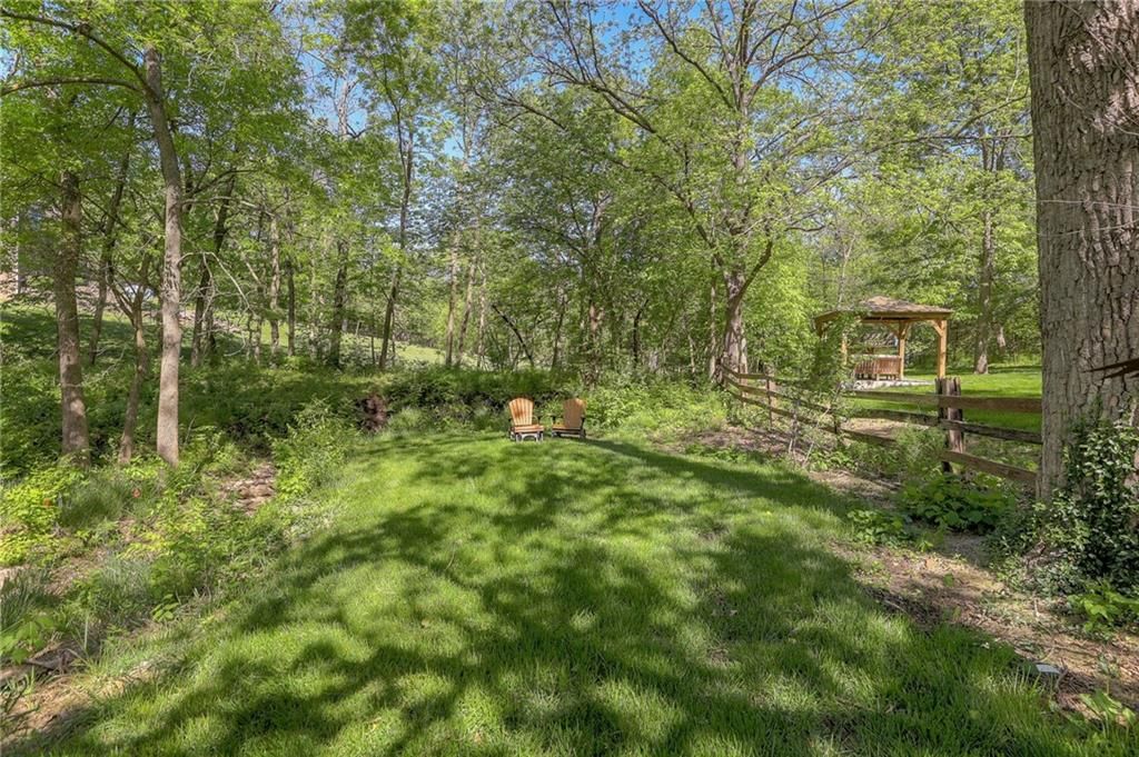 806 W Red Bridge Road — photo 46
