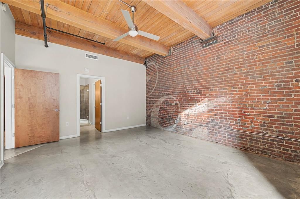712 Broadway Boulevard — photo 8