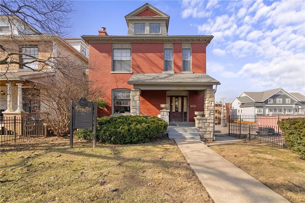 2538 Holmes Street — photo 1