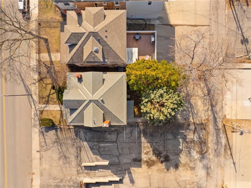 2538 Holmes Street — photo 46