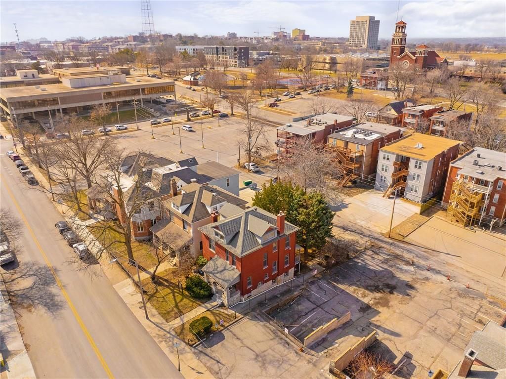2538 Holmes Street — photo 47