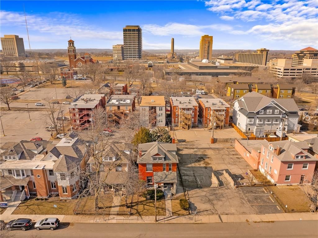 2538 Holmes Street — photo 48