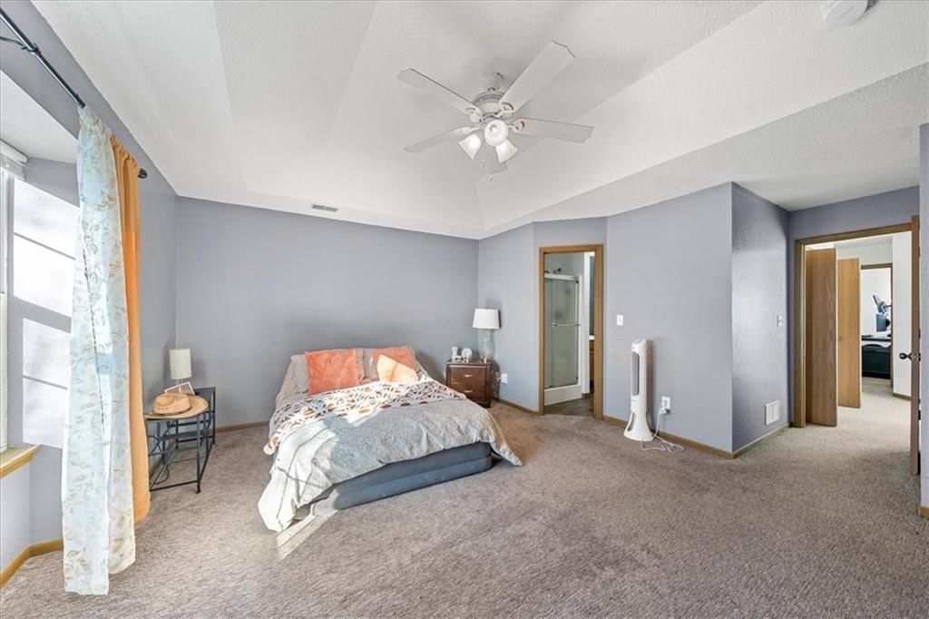 1203 NW Hidden Ridge Circle — photo 16