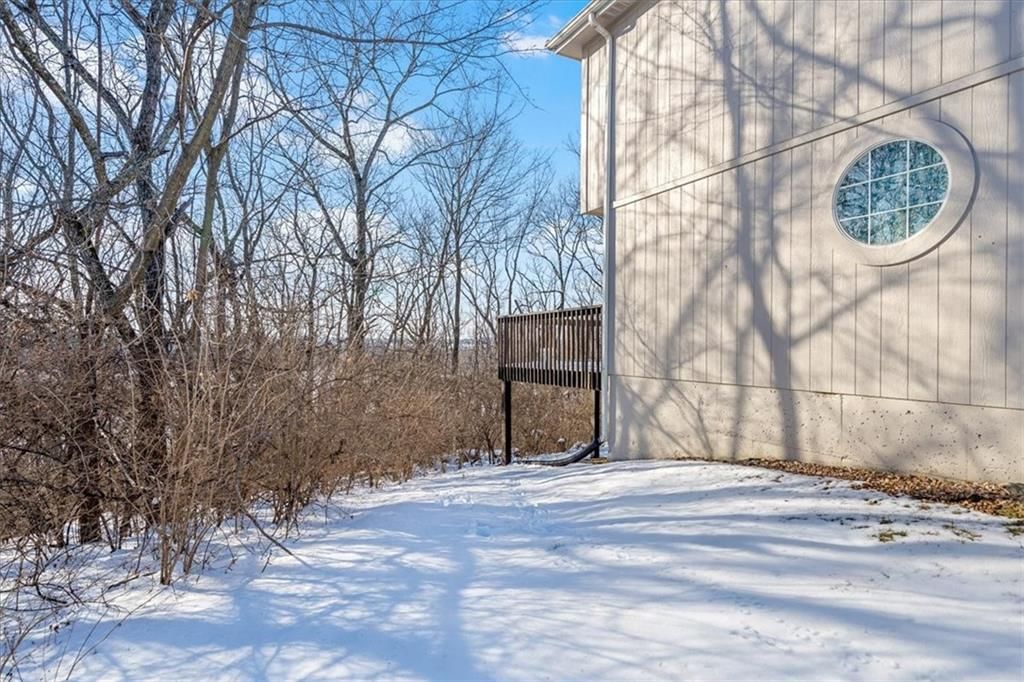 1203 NW Hidden Ridge Circle — photo 23