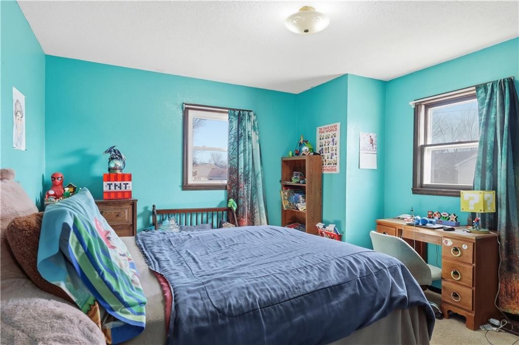 3406 S Stewart Avenue — photo 13