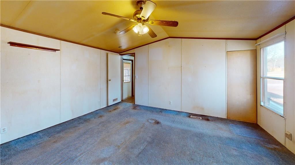 2020 E 310 Road — photo 40