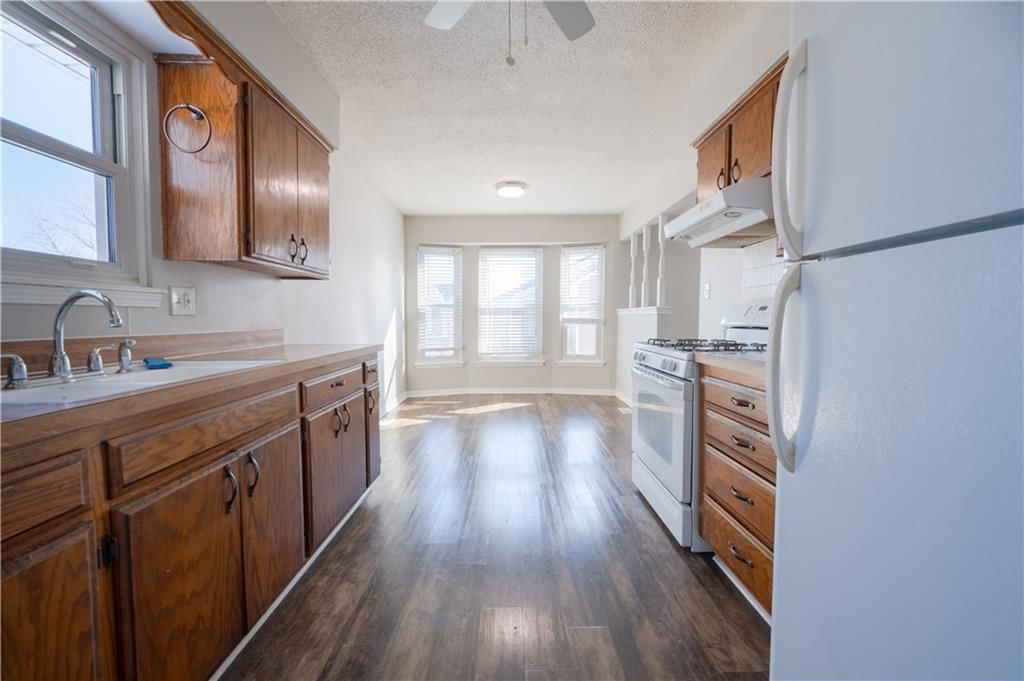 1111 SE 2nd Court — photo 3