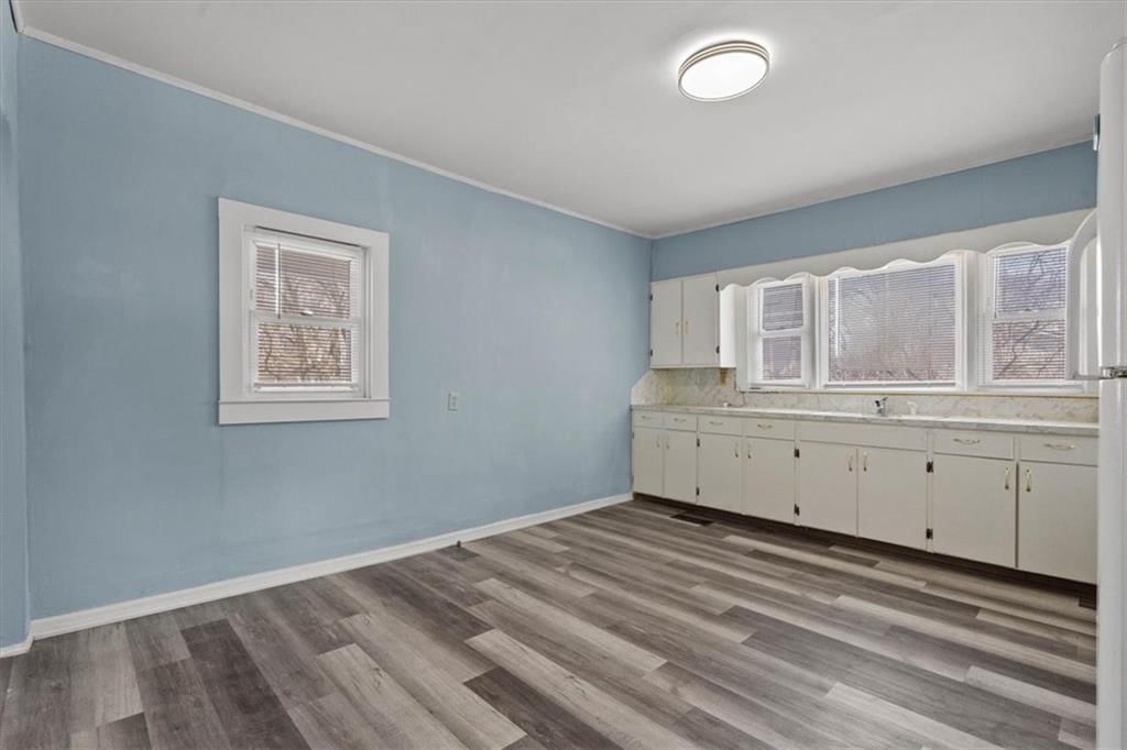 403 S Ash Street — photo 11