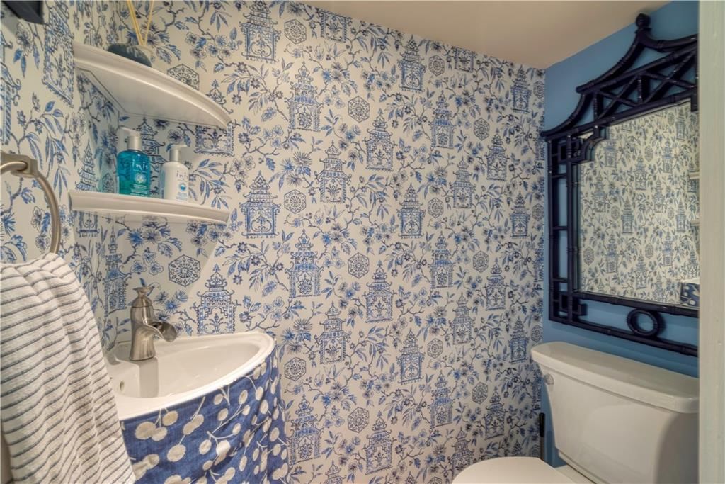4983 Ward Parkway — photo 21