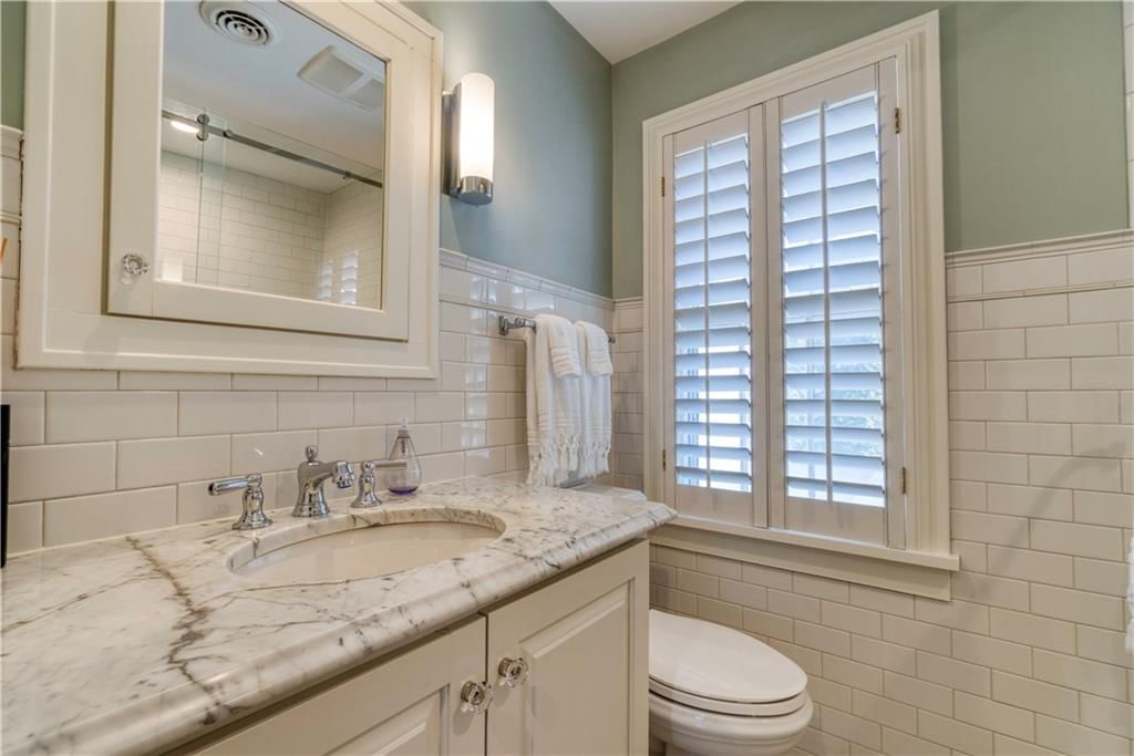 4983 Ward Parkway — photo 30