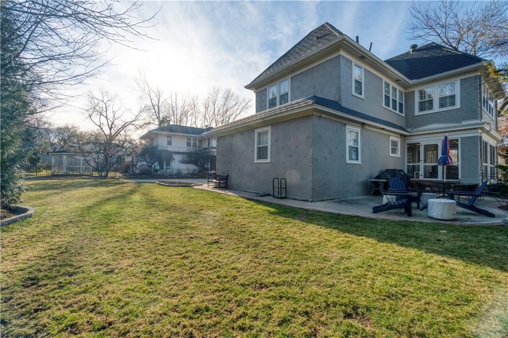 4983 Ward Parkway — photo 44