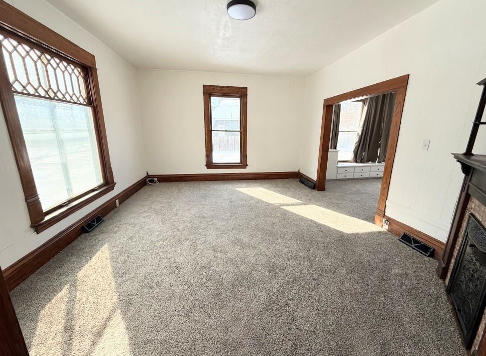 206 S 4TH Street — photo 9