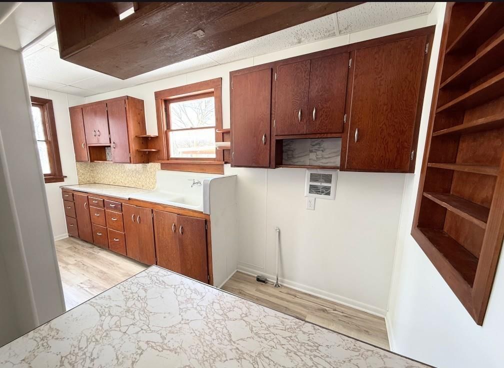 206 S 4TH Street — photo 15